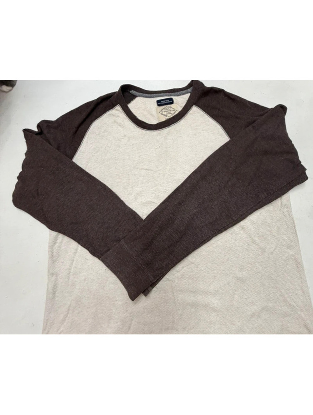 Long-Sleeve Thermal Knit Shirt - Cream & Brown Men’s Size XXL